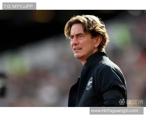 亚特兰大老鹰全力迎战劲敌巅峰对决揭示新赛季球队命运走向 亚特兰大老鹰全力迎战劲敌巅峰对决揭示新赛季球队命运走向