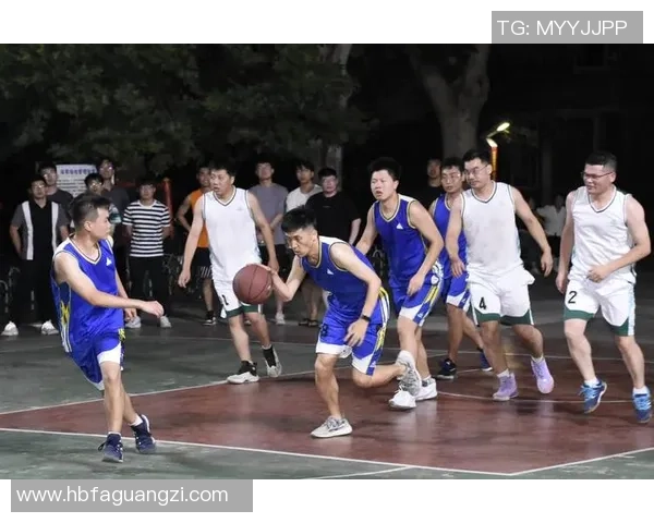 以坚韧拼搏著称的篮球运动员跨越逆境的成长传奇探秘全景纪实篇章